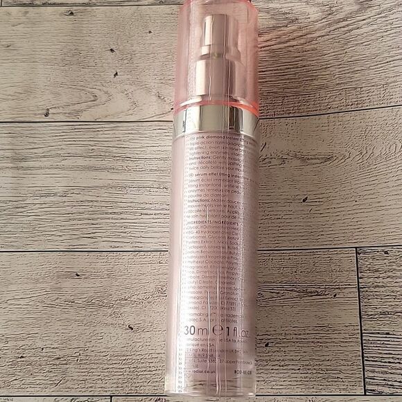 Rodial Pink Diamond Instant Lifting Serum - Picture 2 of 5